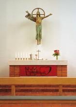 Karjasillan kirkko, alttari