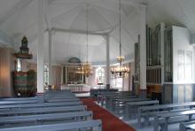 Ullavan kirkko, sisäkuva